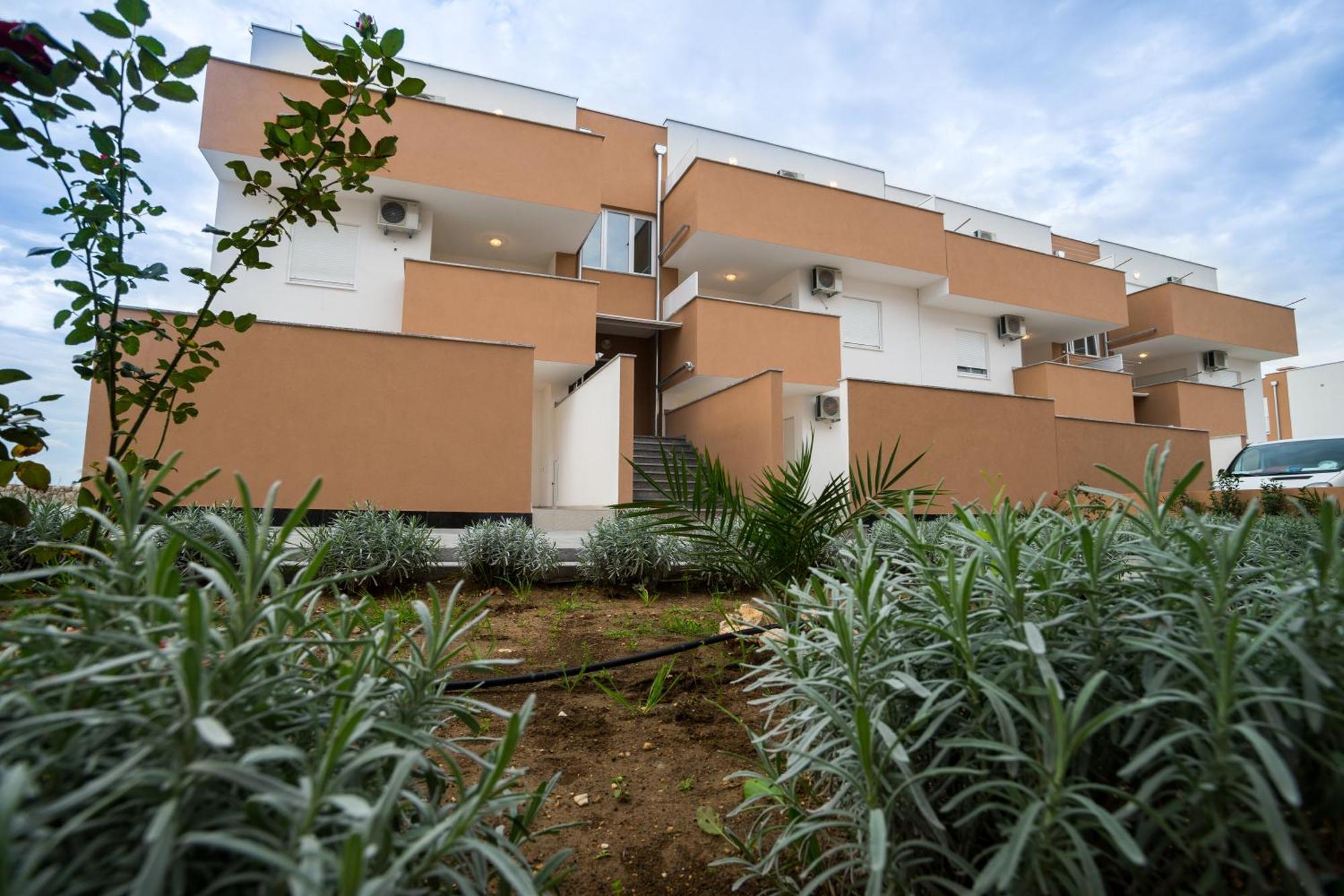 Apartment Village نين المظهر الخارجي الصورة