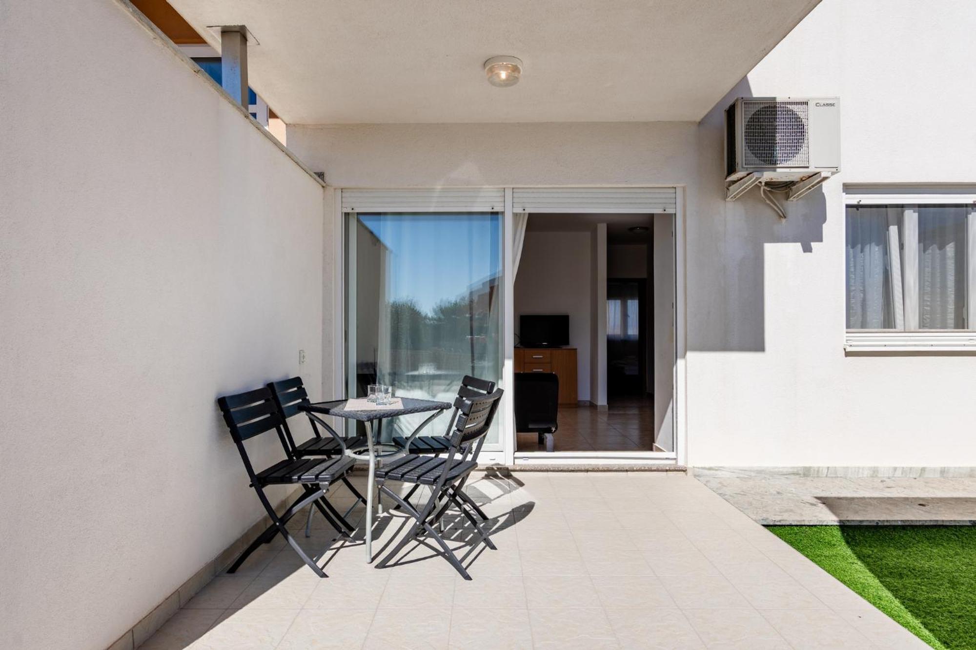 Apartment Village نين المظهر الخارجي الصورة